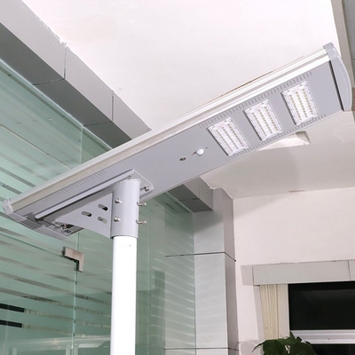 160LM/W Solar Powered LED Street Light MPPT Controller LiFePO4 Battery