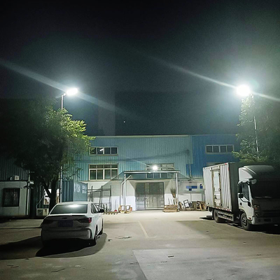 Aluminum Integrated Streetlight IP65 Outdoor 300W 400W 500W All In One Led Solar Street Lamp